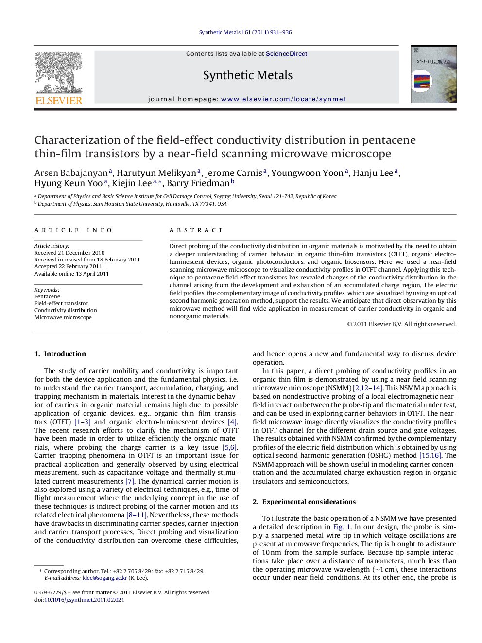 Characterization of the field-effect conductivity distribution in pentacene thin-film transistors by a near-field scanning microwave microscope