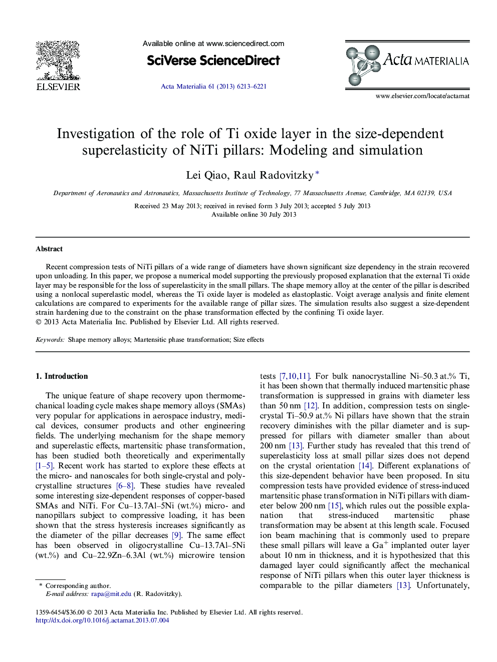 Investigation of the role of Ti oxide layer in the size-dependent superelasticity of NiTi pillars: Modeling and simulation