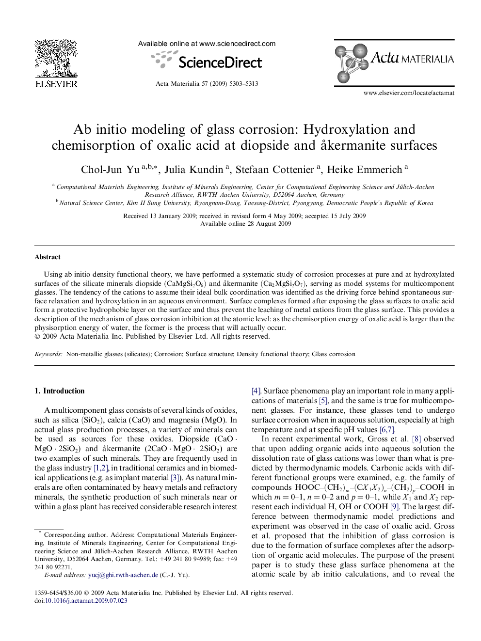 Ab initio modeling of glass corrosion: Hydroxylation and chemisorption of oxalic acid at diopside and åkermanite surfaces