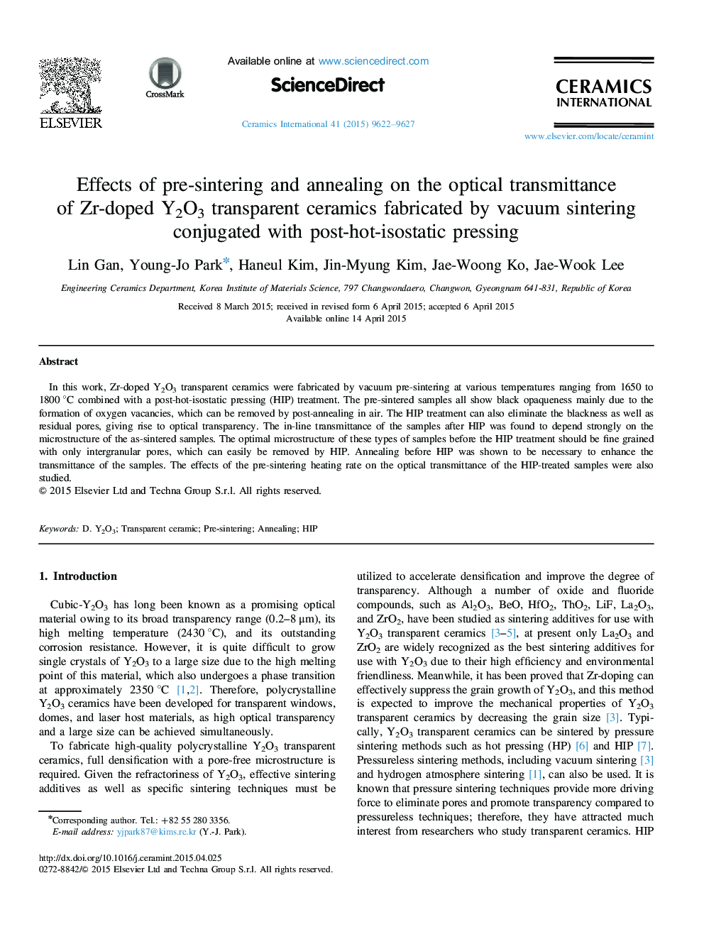 Effects of pre-sintering and annealing on the optical transmittance of Zr-doped Y2O3 transparent ceramics fabricated by vacuum sintering conjugated with post-hot-isostatic pressing