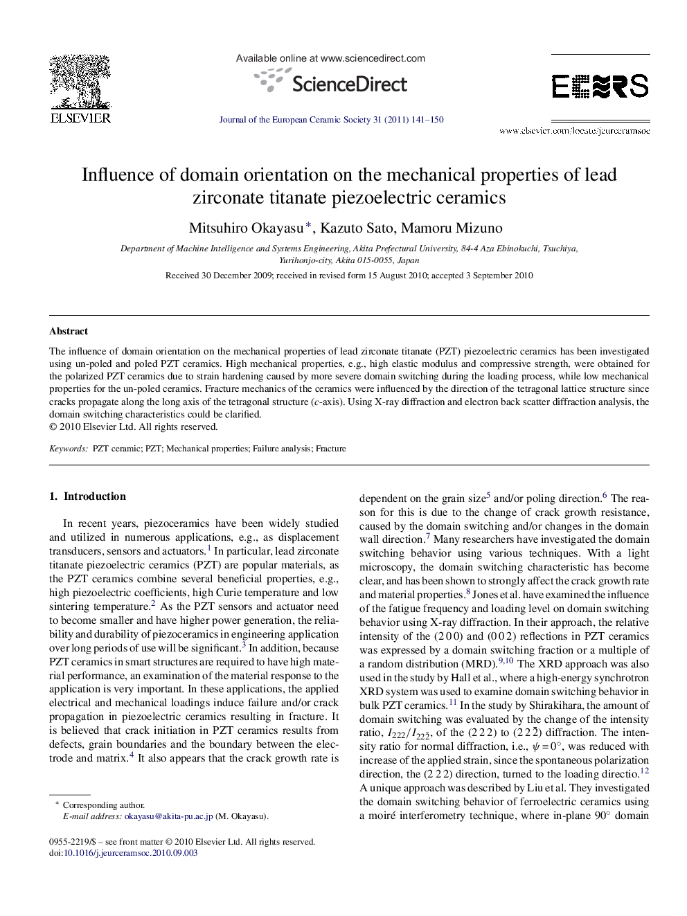 Influence of domain orientation on the mechanical properties of lead zirconate titanate piezoelectric ceramics