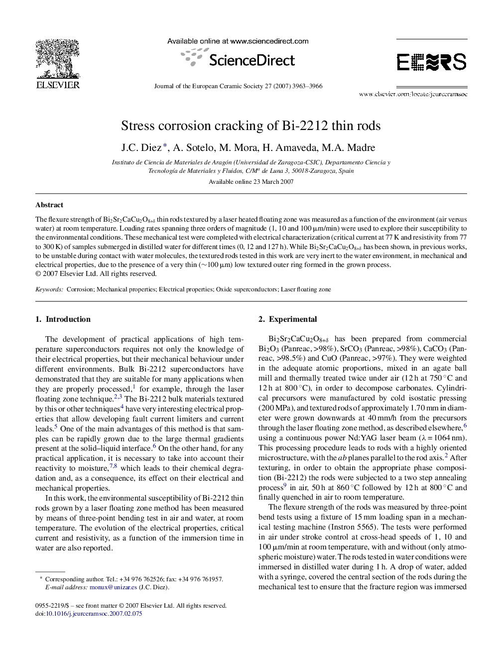 Stress corrosion cracking of Bi-2212 thin rods