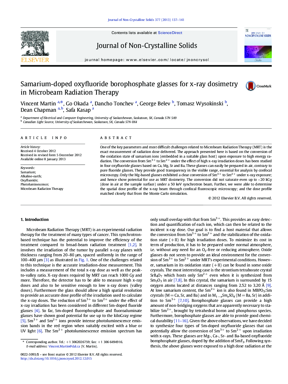 Samarium-doped oxyfluoride borophosphate glasses for x-ray dosimetry in Microbeam Radiation Therapy