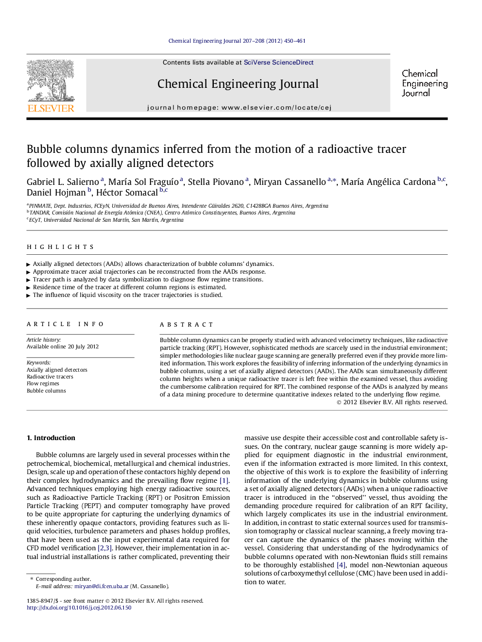 Bubble columns dynamics inferred from the motion of a radioactive tracer followed by axially aligned detectors