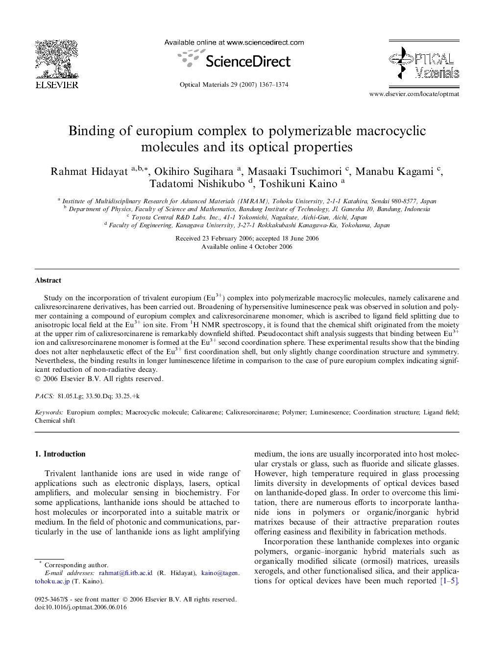 Binding of europium complex to polymerizable macrocyclic molecules and its optical properties