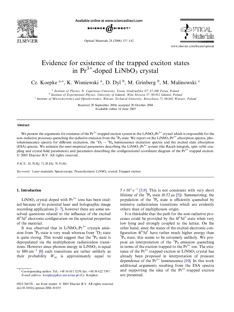 Evidence for existence of the trapped exciton states in Pr3+-doped LiNbO3 crystal