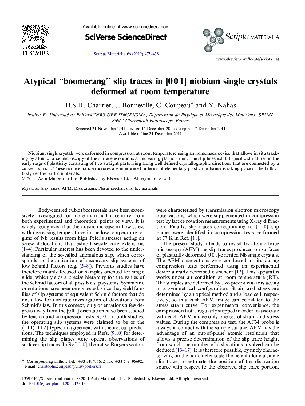 Atypical “boomerang” slip traces in [0 0 1] niobium single crystals deformed at room temperature