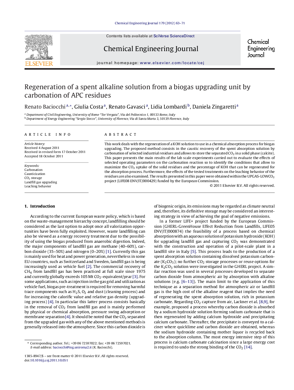 Regeneration of a spent alkaline solution from a biogas upgrading unit by carbonation of APC residues