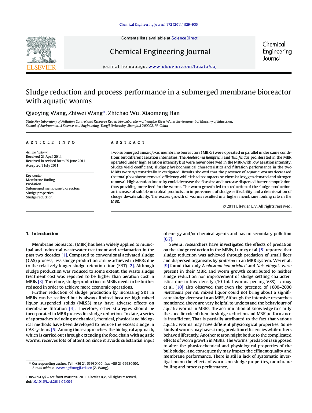 Sludge reduction and process performance in a submerged membrane bioreactor with aquatic worms