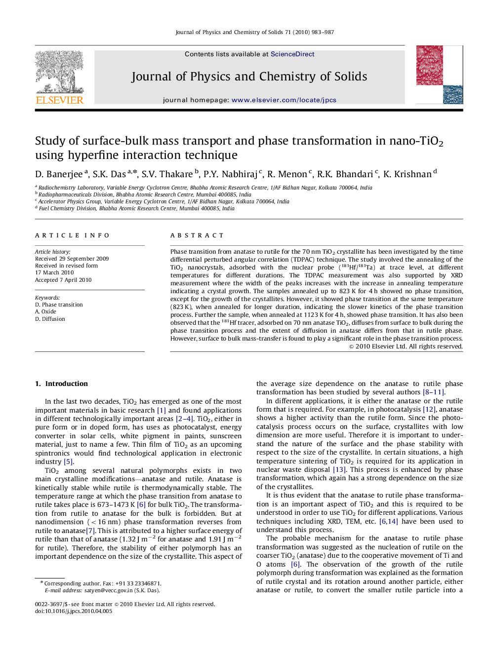 Study of surface-bulk mass transport and phase transformation in nano-TiO2 using hyperfine interaction technique