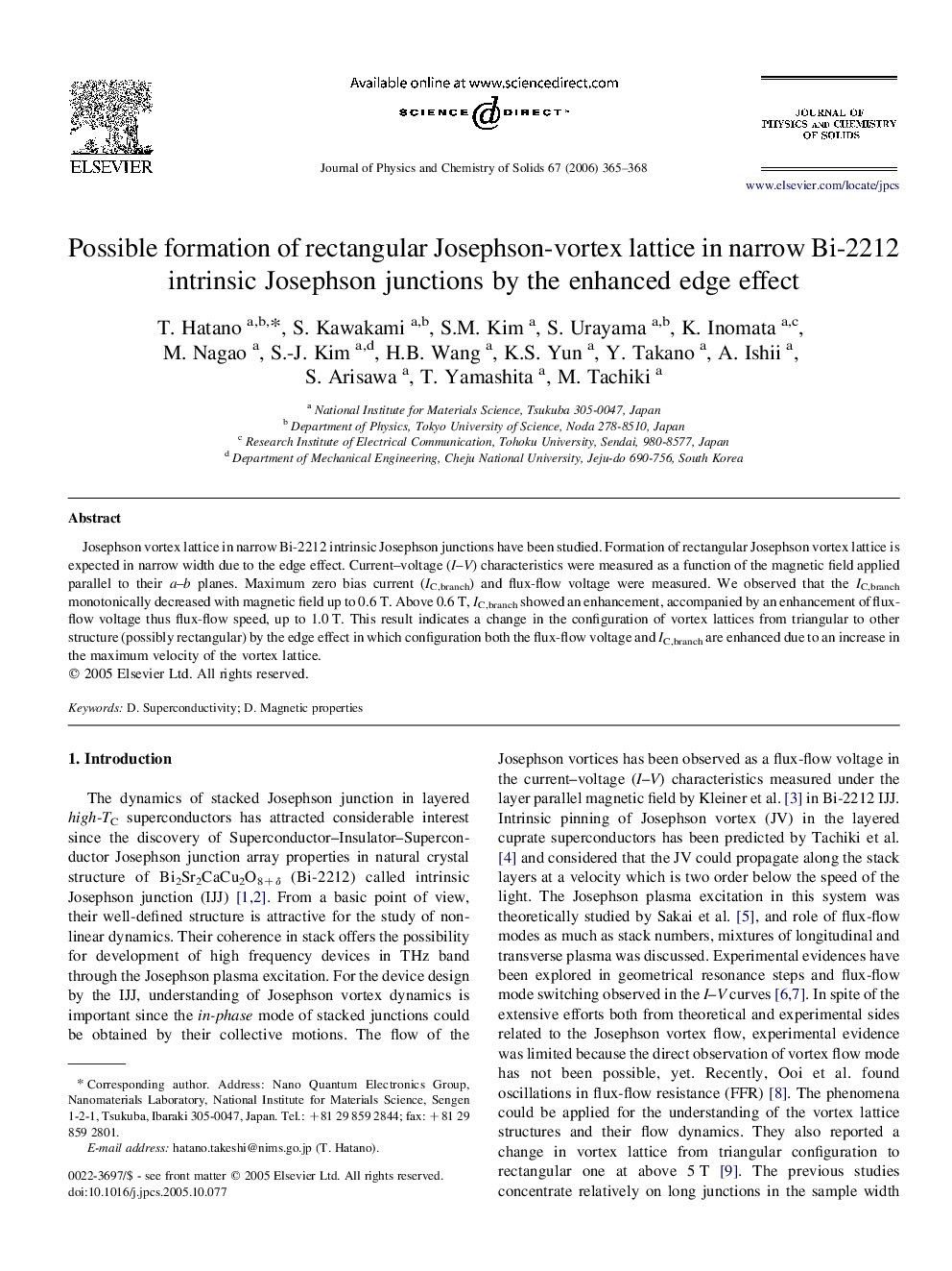 Possible formation of rectangular Josephson-vortex lattice in narrow Bi-2212 intrinsic Josephson junctions by the enhanced edge effect