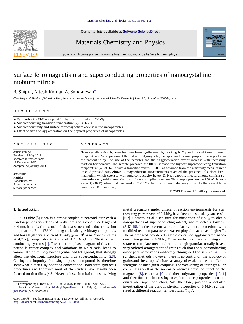 Surface ferromagnetism and superconducting properties of nanocrystalline niobium nitride