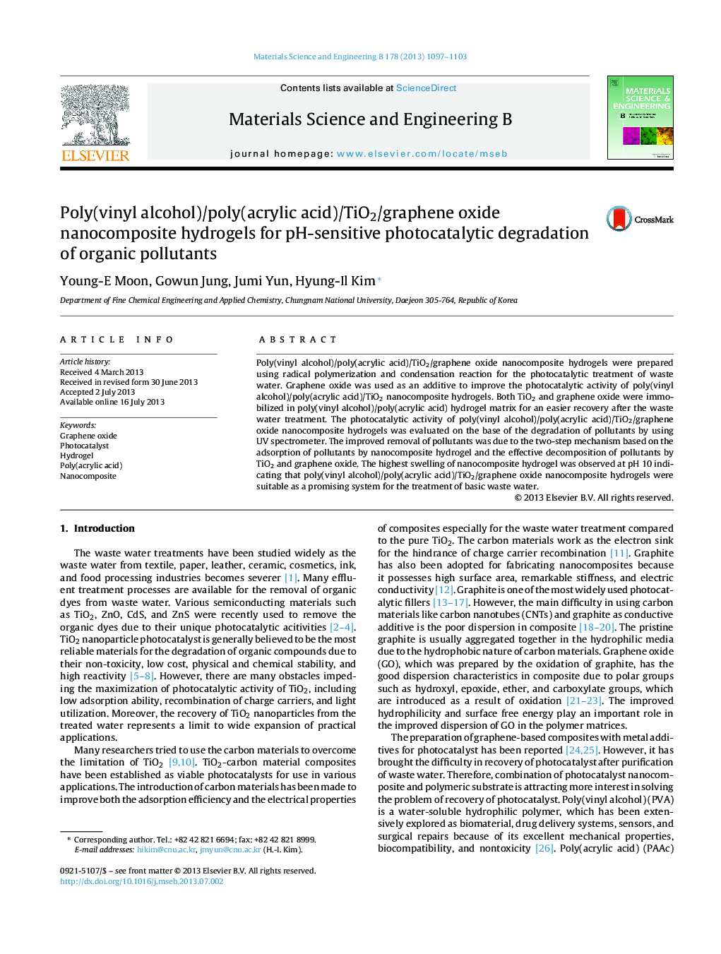 Poly(vinyl alcohol)/poly(acrylic acid)/TiO2/graphene oxide nanocomposite hydrogels for pH-sensitive photocatalytic degradation of organic pollutants