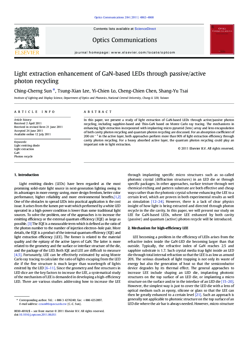 Light extraction enhancement of GaN-based LEDs through passive/active photon recycling