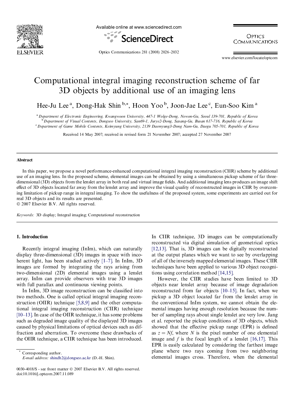 Computational integral imaging reconstruction scheme of far 3D objects by additional use of an imaging lens