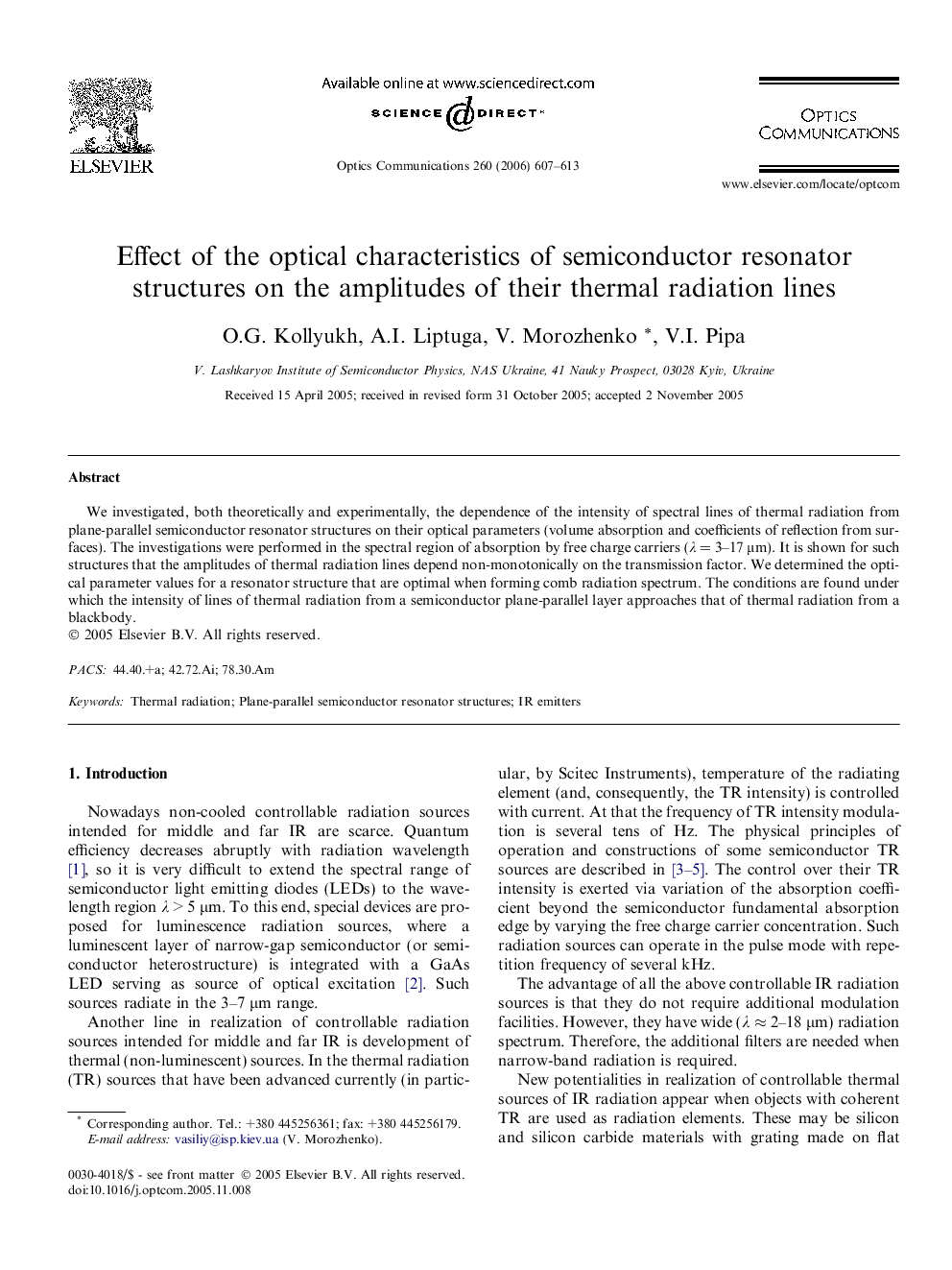 Effect of the optical characteristics of semiconductor resonator structures on the amplitudes of their thermal radiation lines