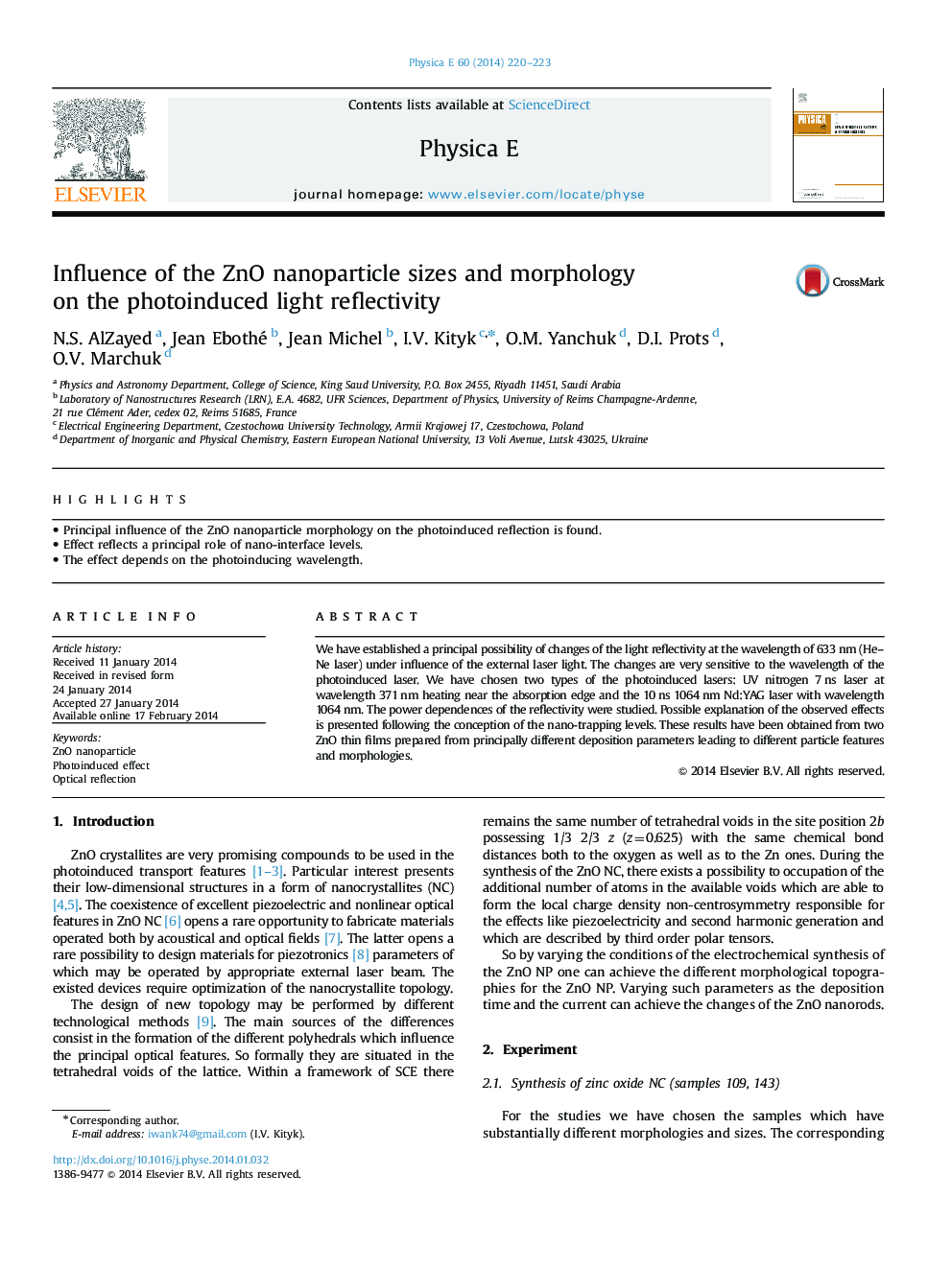 Influence of the ZnO nanoparticle sizes and morphology on the photoinduced light reflectivity