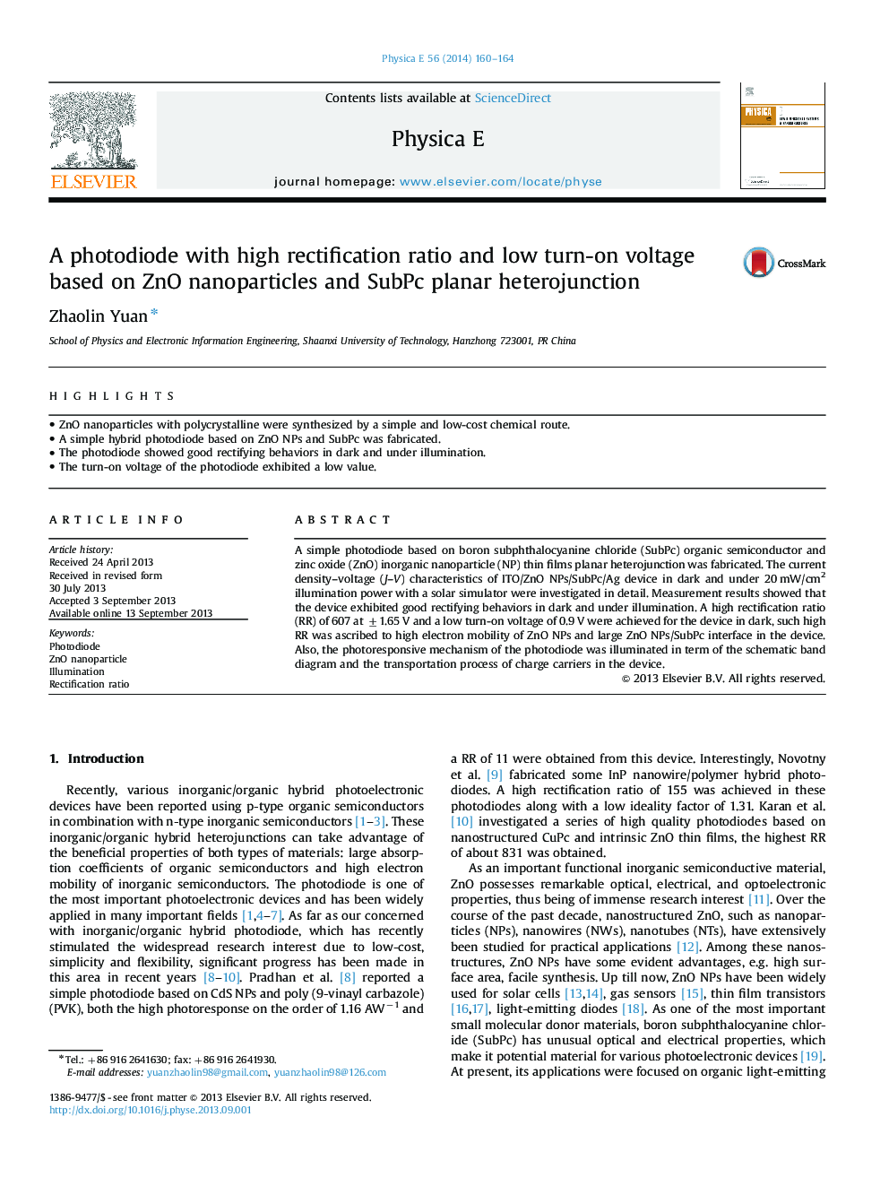 A photodiode with high rectification ratio and low turn-on voltage based on ZnO nanoparticles and SubPc planar heterojunction