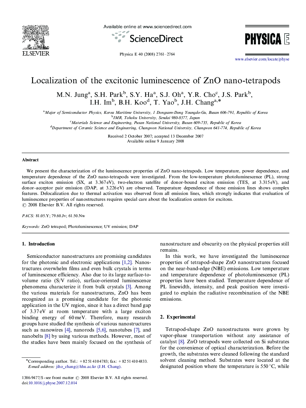 Localization of the excitonic luminescence of ZnO nano-tetrapods