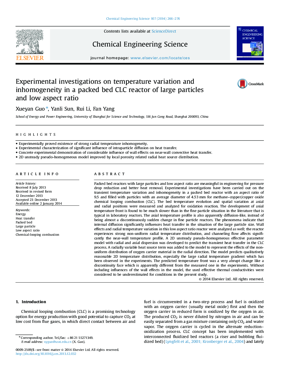 Experimental investigations on temperature variation and inhomogeneity in a packed bed CLC reactor of large particles and low aspect ratio