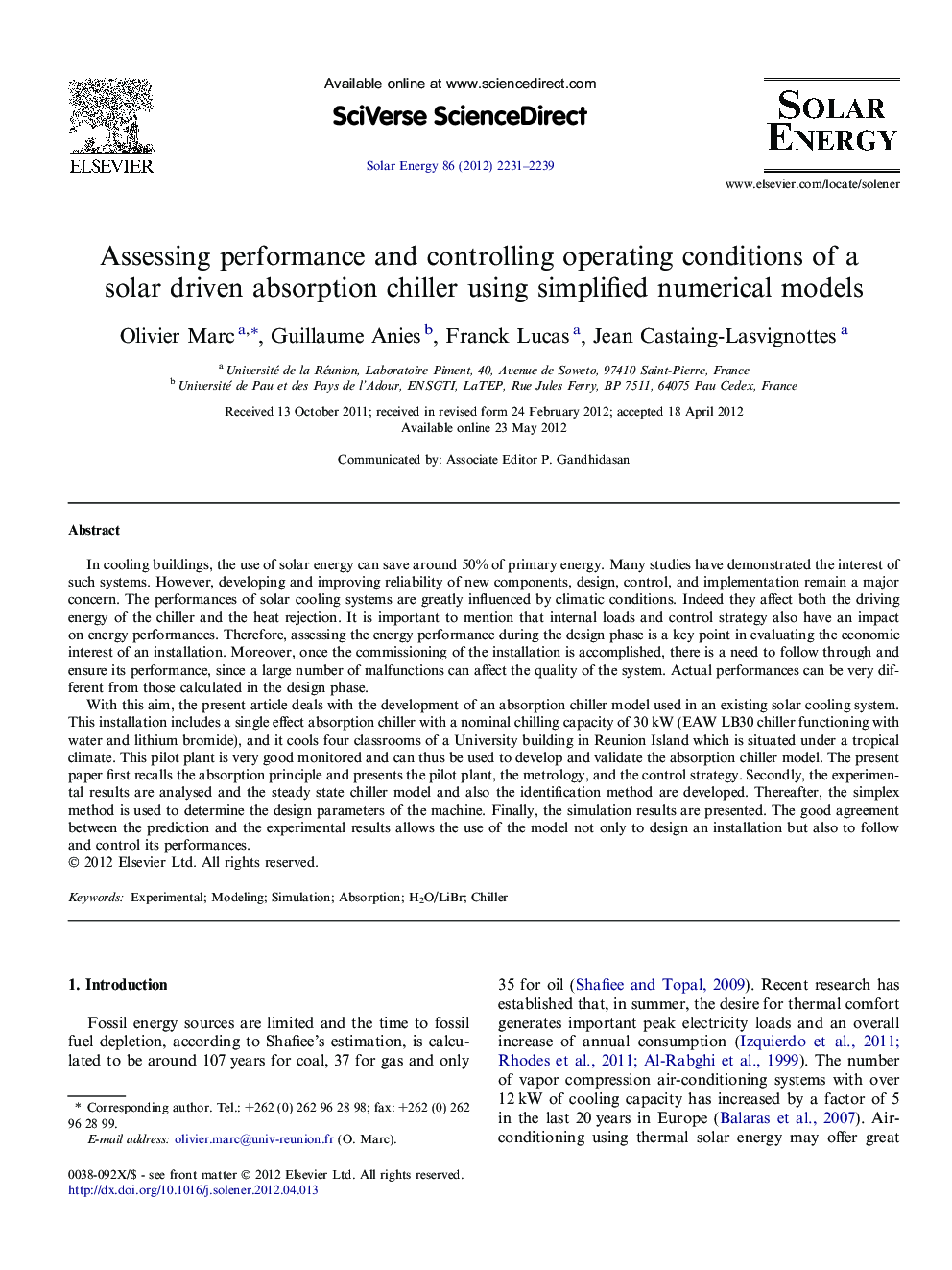 Assessing performance and controlling operating conditions of a solar driven absorption chiller using simplified numerical models