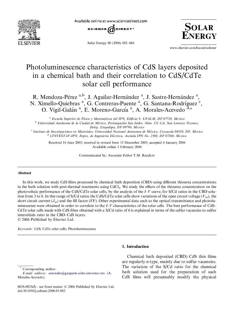 Photoluminescence characteristics of CdS layers deposited in a chemical bath and their correlation to CdS/CdTe solar cell performance