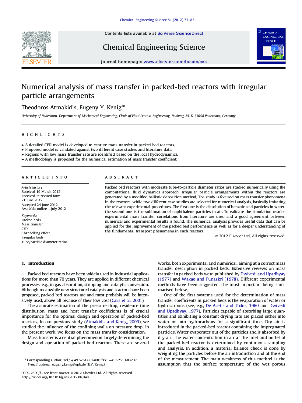 Numerical analysis of mass transfer in packed-bed reactors with irregular particle arrangements