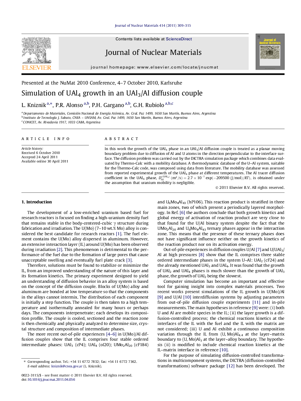 Simulation of UAl4 growth in an UAl3/Al diffusion couple