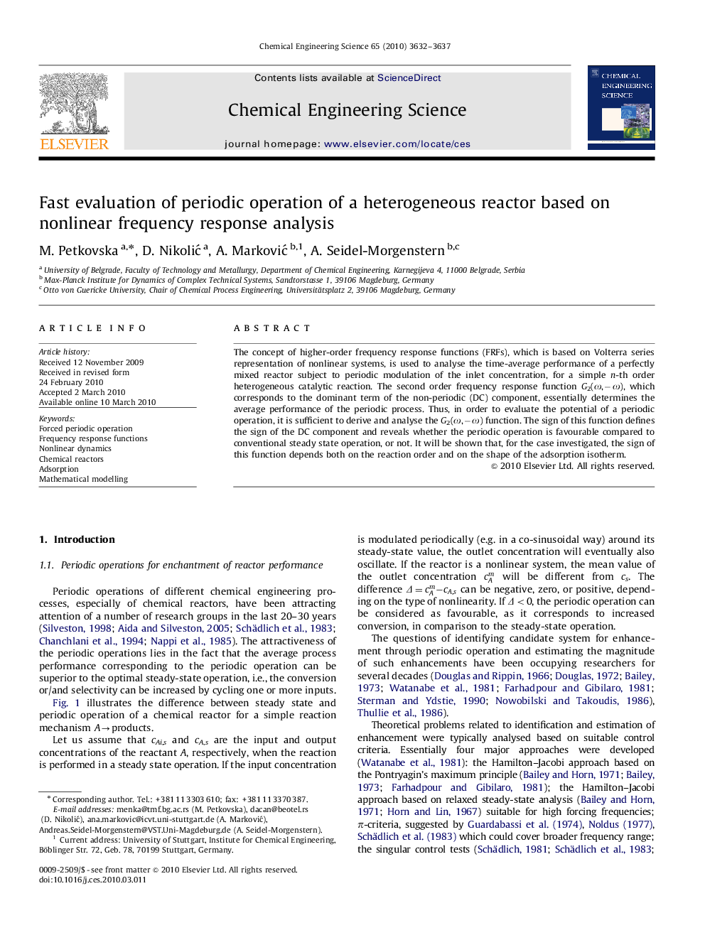 Fast evaluation of periodic operation of a heterogeneous reactor based on nonlinear frequency response analysis