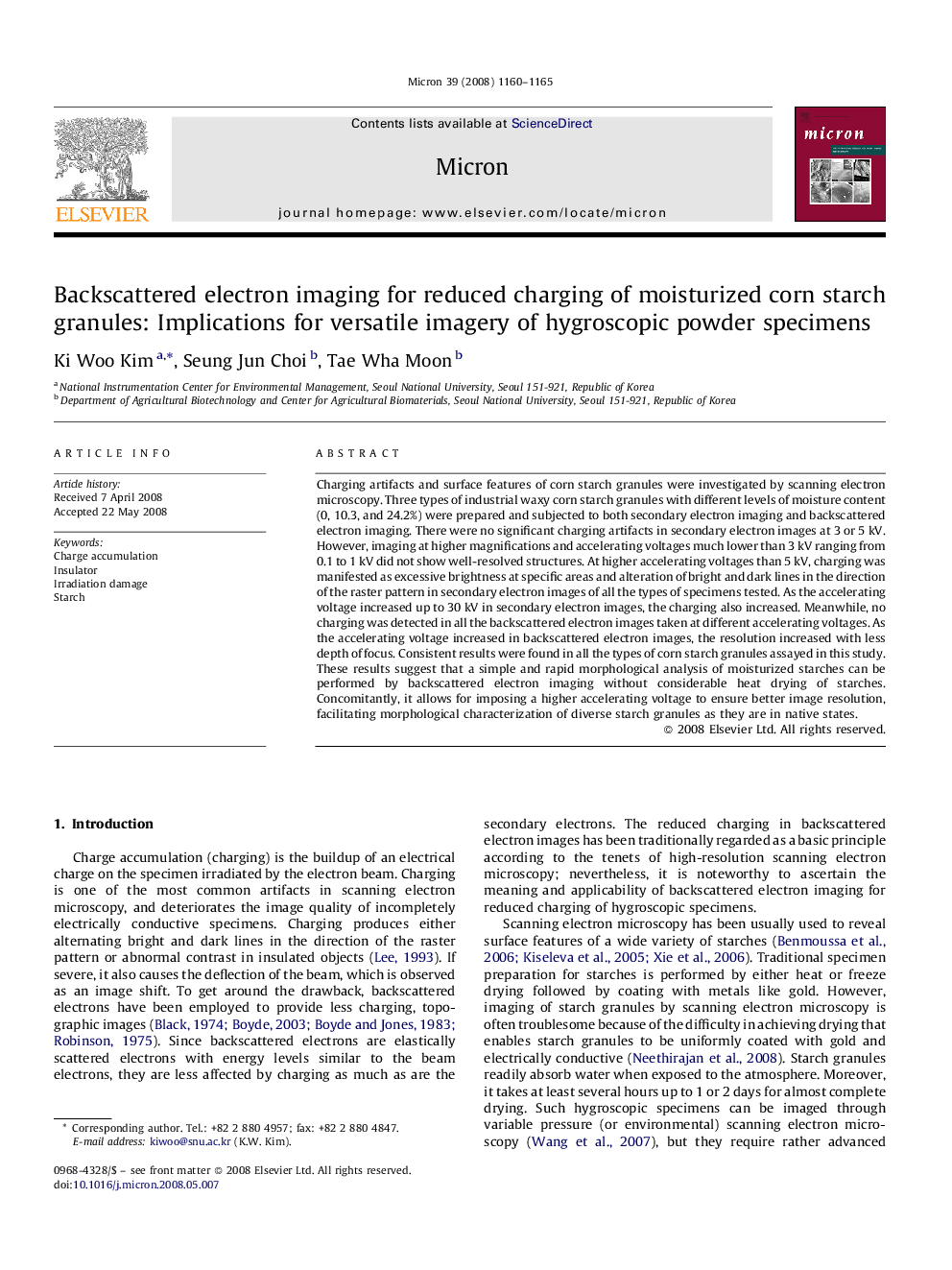 Backscattered electron imaging for reduced charging of moisturized corn starch granules: Implications for versatile imagery of hygroscopic powder specimens