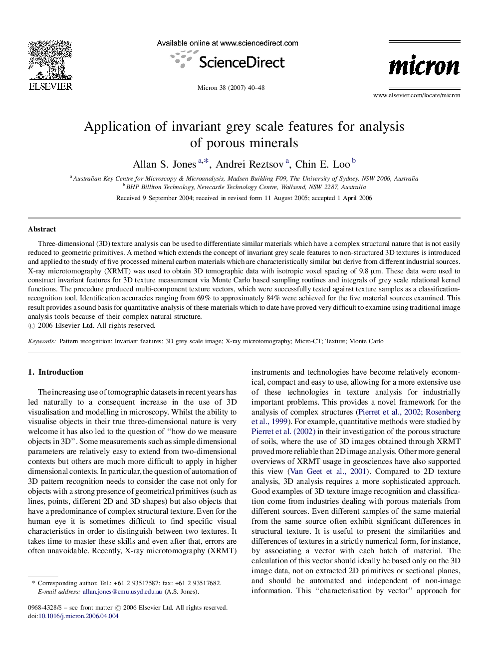 Application of invariant grey scale features for analysis of porous minerals