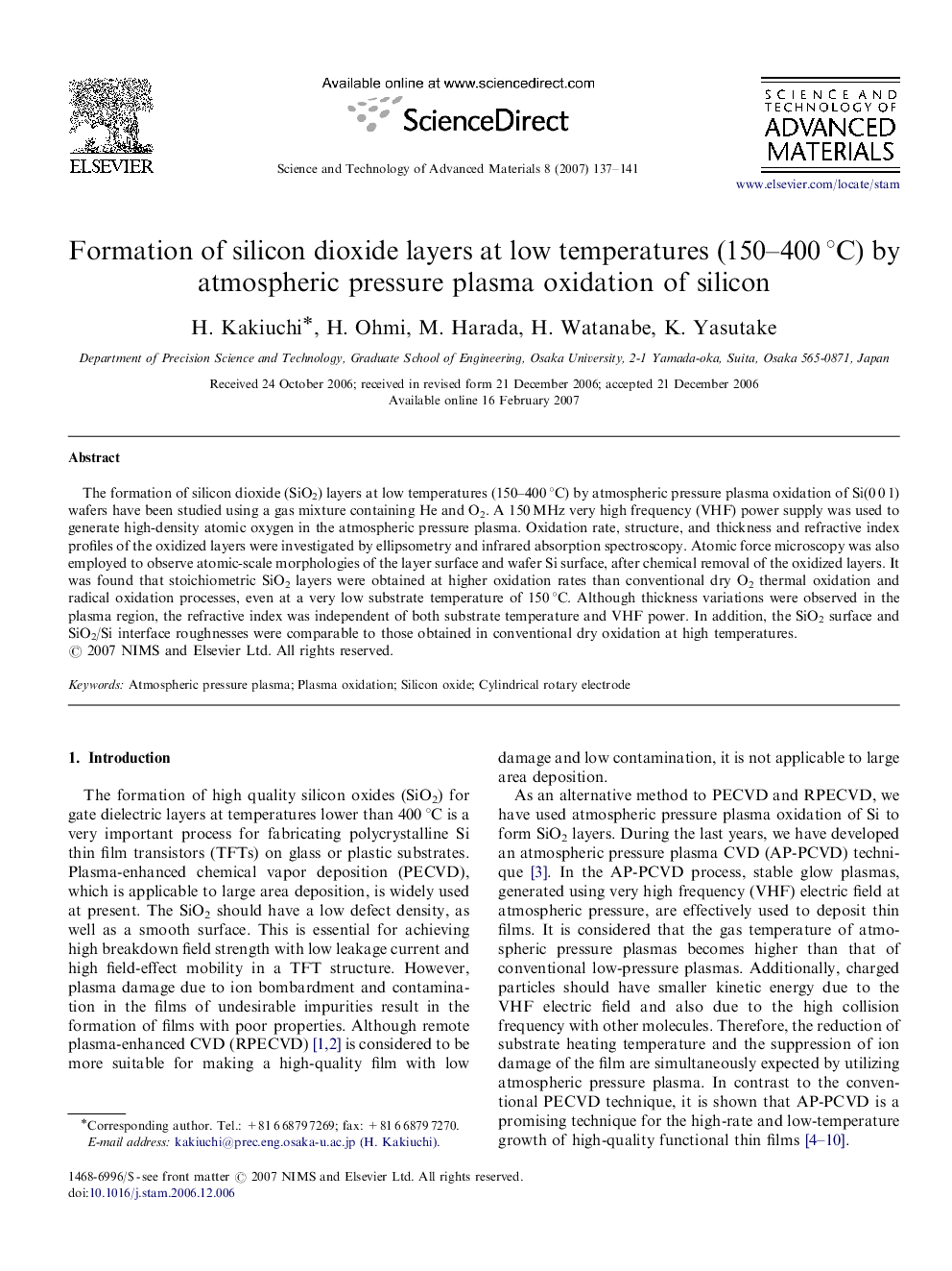 Formation of silicon dioxide layers at low temperatures (150-400Â Â°C) by atmospheric pressure plasma oxidation of silicon