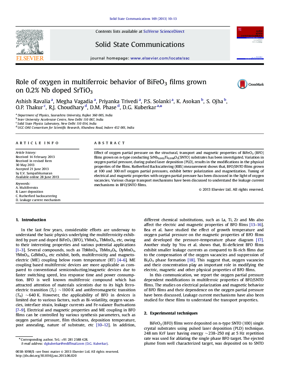 Role of oxygen in multiferroic behavior of BiFeO3 films grown on 0.2% Nb doped SrTiO3
