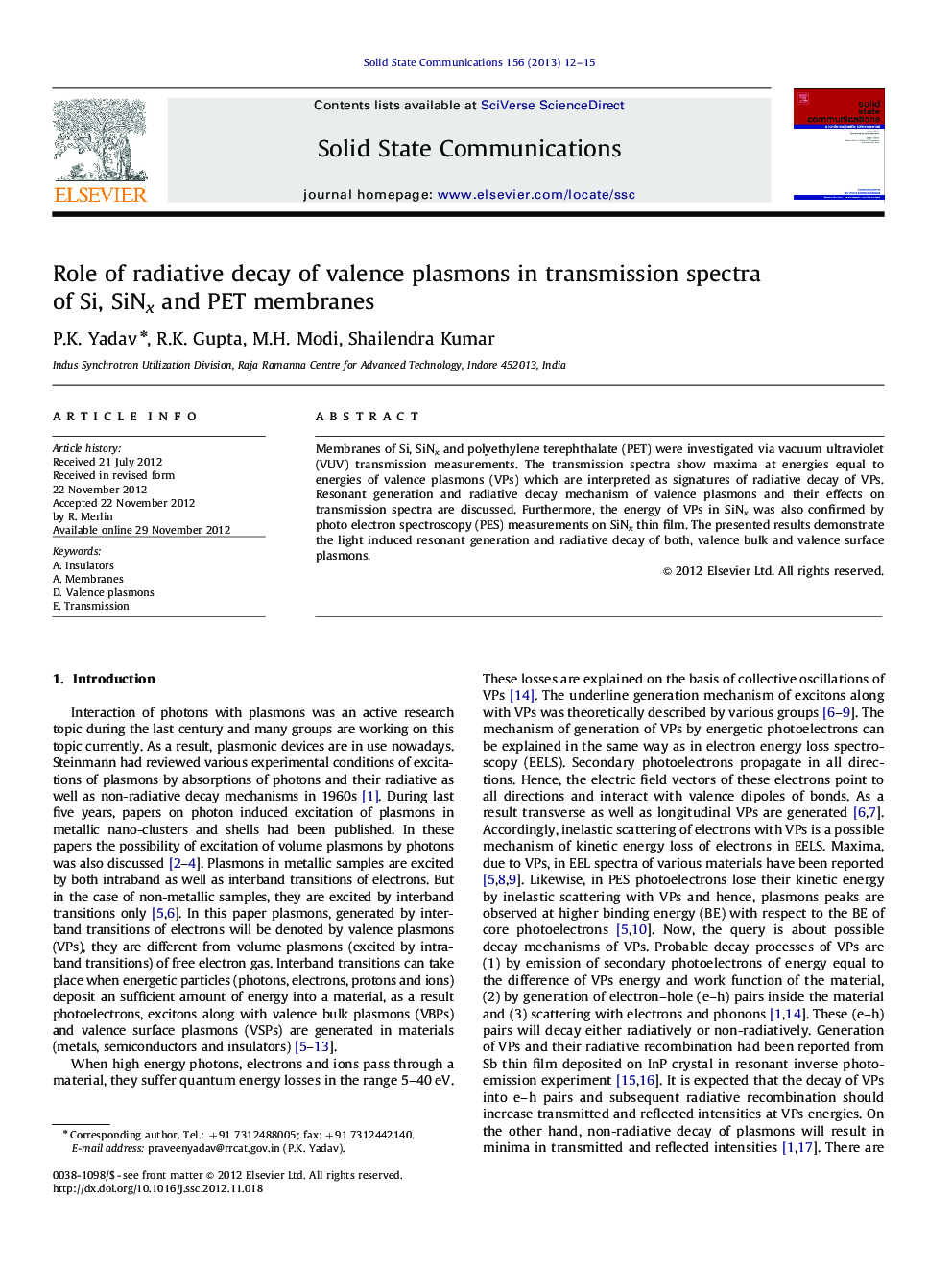 Role of radiative decay of valence plasmons in transmission spectra of Si, SiNx and PET membranes