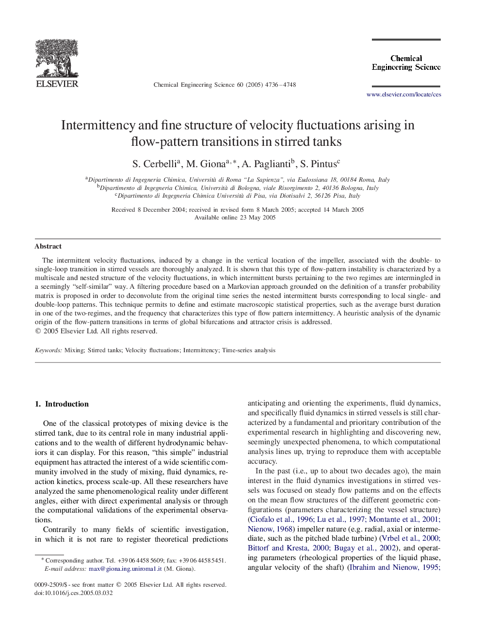 Intermittency and fine structure of velocity fluctuations arising in flow-pattern transitions in stirred tanks