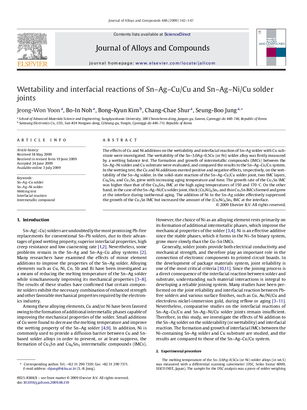 Wettability and interfacial reactions of Sn-Ag-Cu/Cu and Sn-Ag-Ni/Cu solder joints