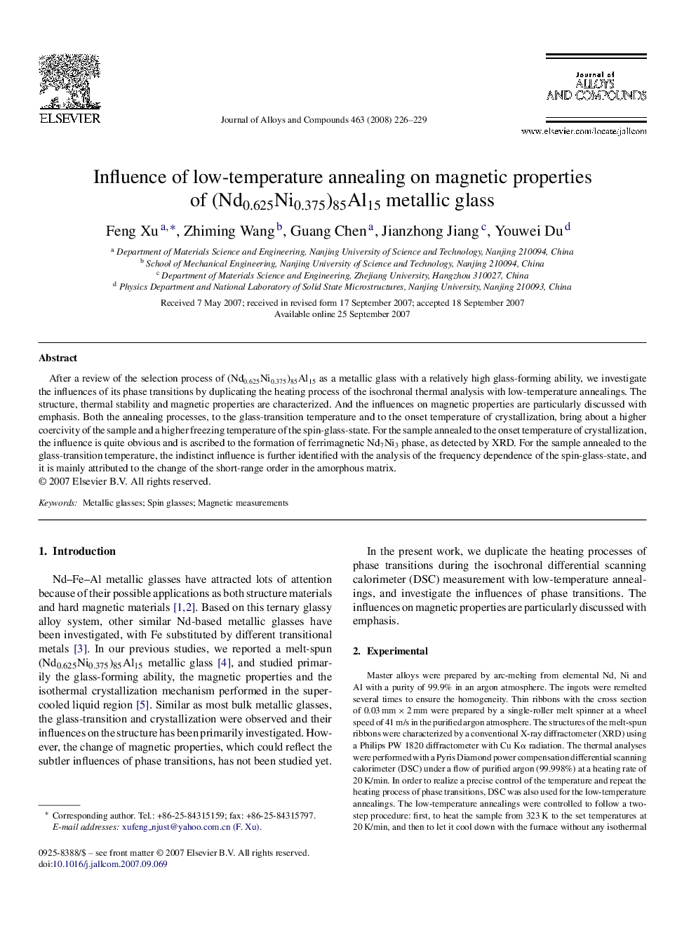 Influence of low-temperature annealing on magnetic properties of (Nd0.625Ni0.375)85Al15 metallic glass