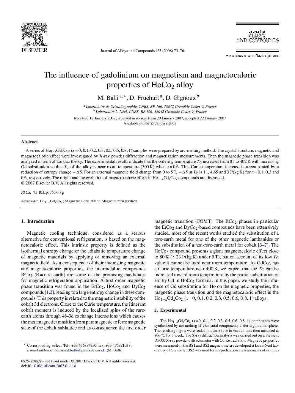 The influence of gadolinium on magnetism and magnetocaloric properties of HoCo2 alloy