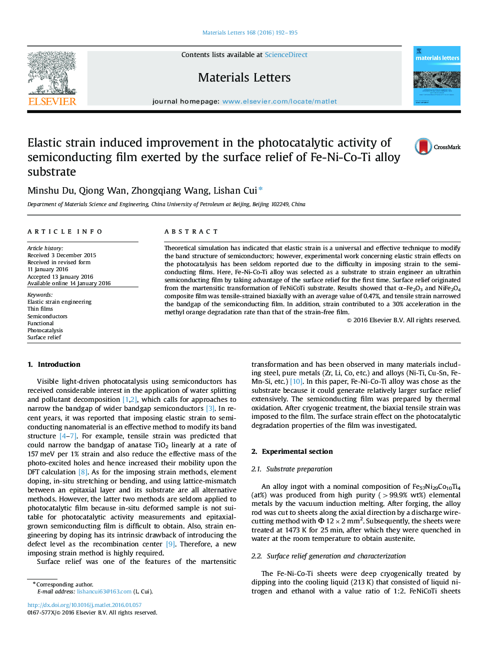 Elastic strain induced improvement in the photocatalytic activity of semiconducting film exerted by the surface relief of Fe-Ni-Co-Ti alloy substrate