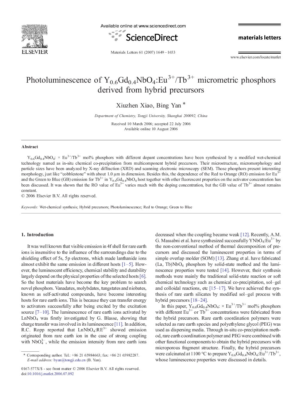 Photoluminescence of Y0.6Gd0.4NbO4:Eu3+/Tb3+ micrometric phosphors derived from hybrid precursors