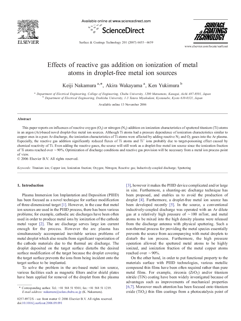 Effects of reactive gas addition on ionization of metal atoms in droplet-free metal ion sources