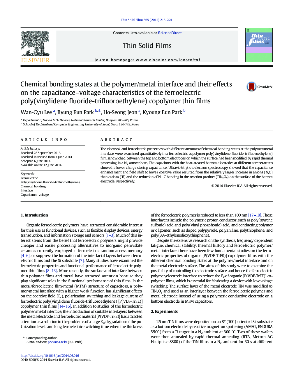 Chemical bonding states at the polymer/metal interface and their effects on the capacitance-voltage characteristics of the ferroelectric poly(vinylidene fluoride-trifluoroethylene) copolymer thin films