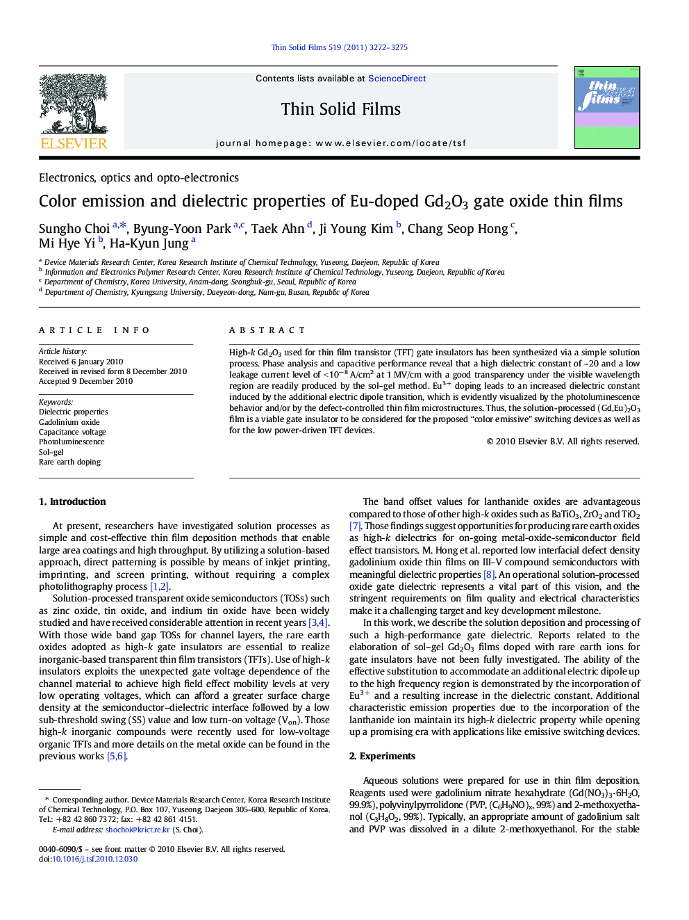 Color emission and dielectric properties of Eu-doped Gd2O3 gate oxide thin films