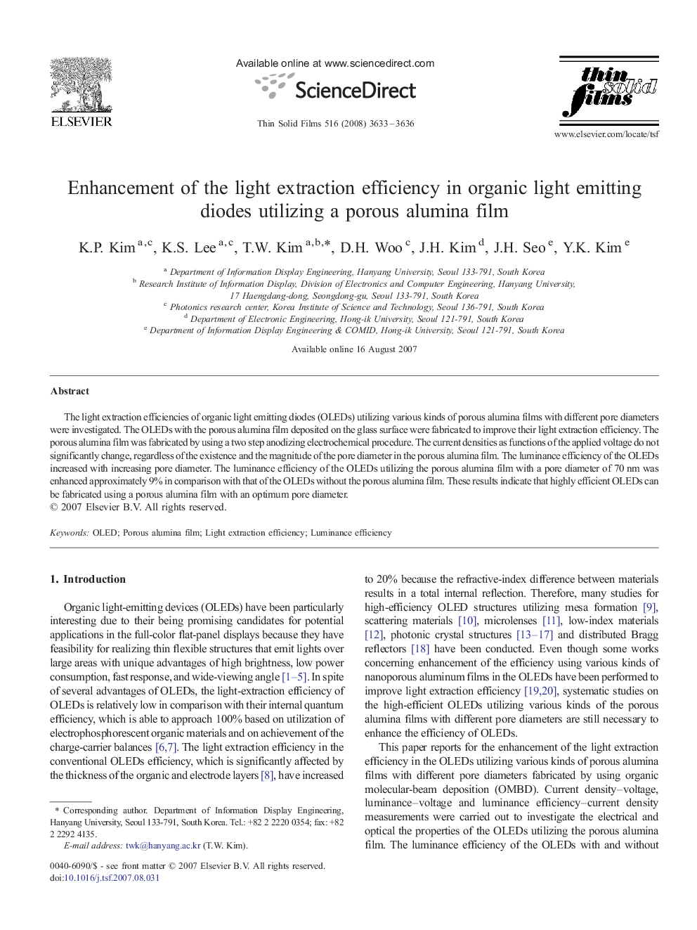 Enhancement of the light extraction efficiency in organic light emitting diodes utilizing a porous alumina film