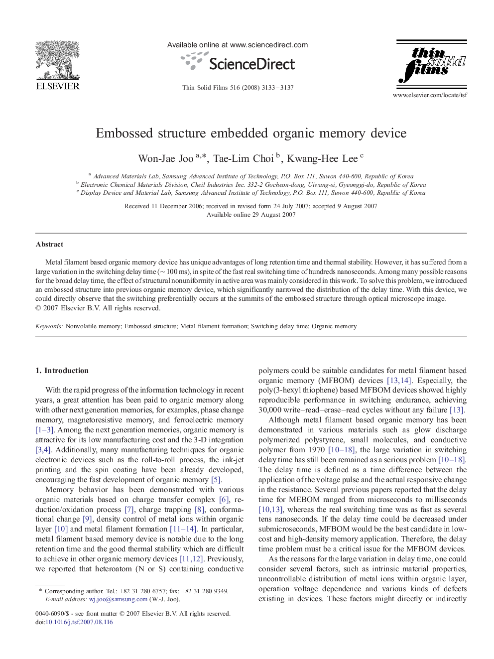 Embossed structure embedded organic memory device