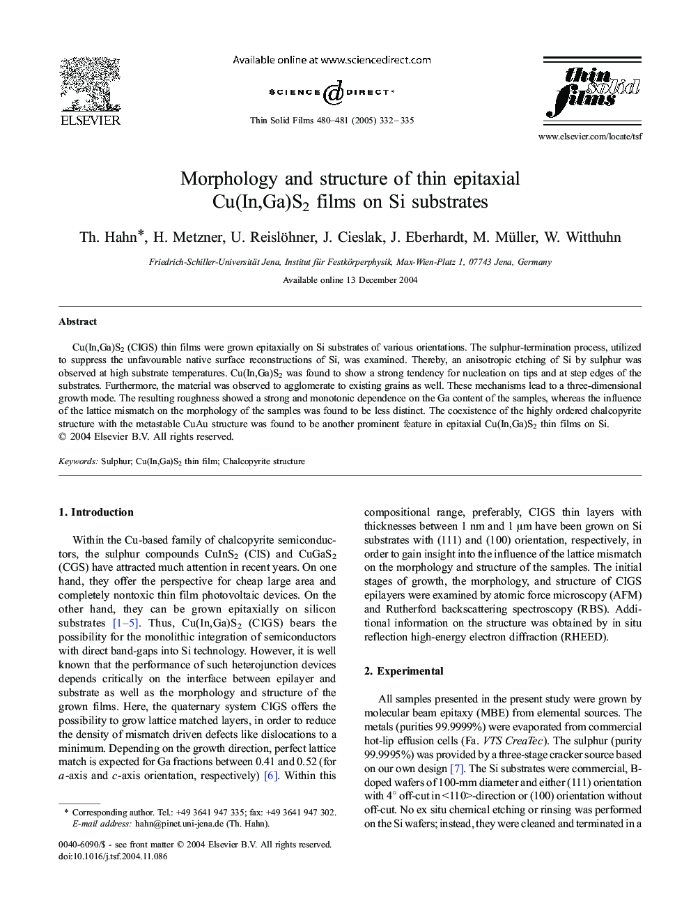 Morphology and structure of thin epitaxial Cu(In,Ga)S2 films on Si substrates