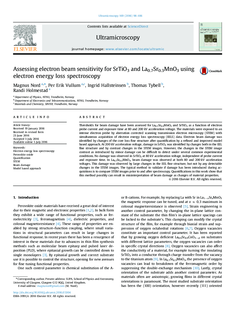 Assessing electron beam sensitivity for SrTiO3 and La0.7Sr0.3MnO3 using electron energy loss spectroscopy