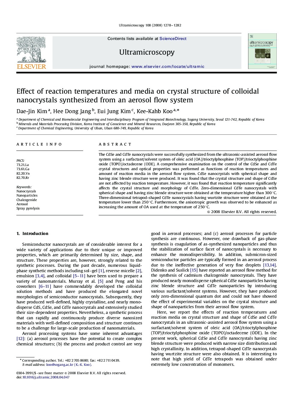 Effect of reaction temperatures and media on crystal structure of colloidal nanocrystals synthesized from an aerosol flow system