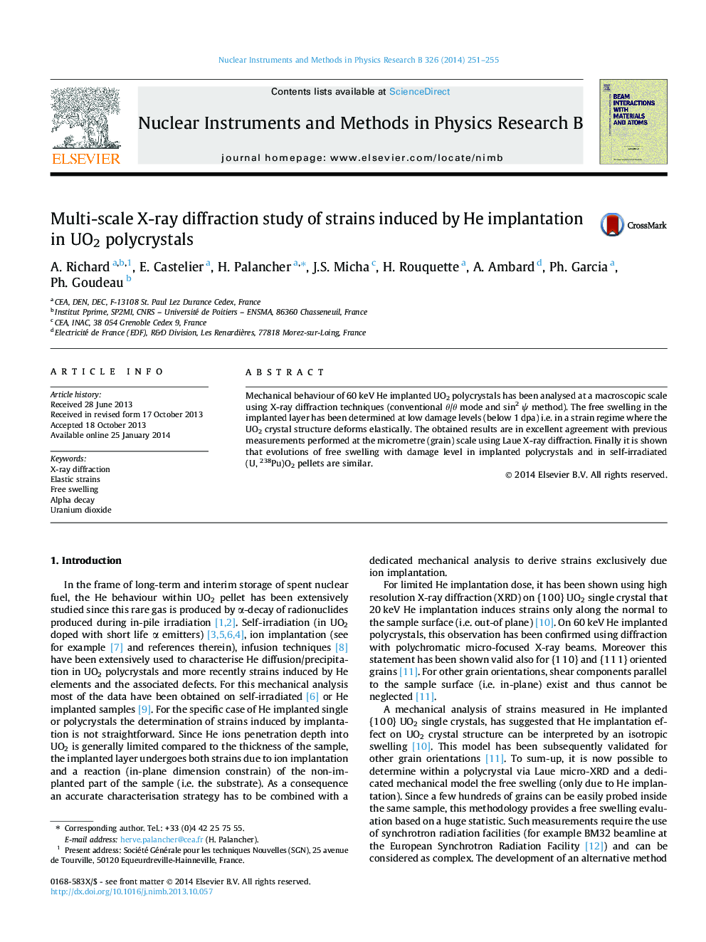 Multi-scale X-ray diffraction study of strains induced by He implantation in UO2 polycrystals