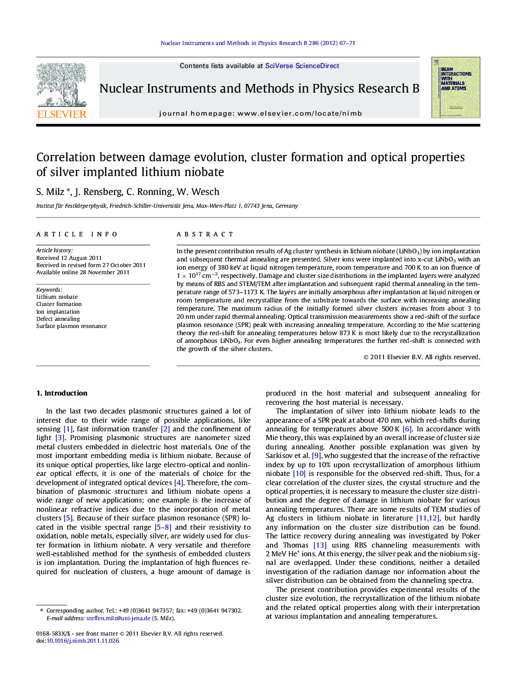 Correlation between damage evolution, cluster formation and optical properties of silver implanted lithium niobate